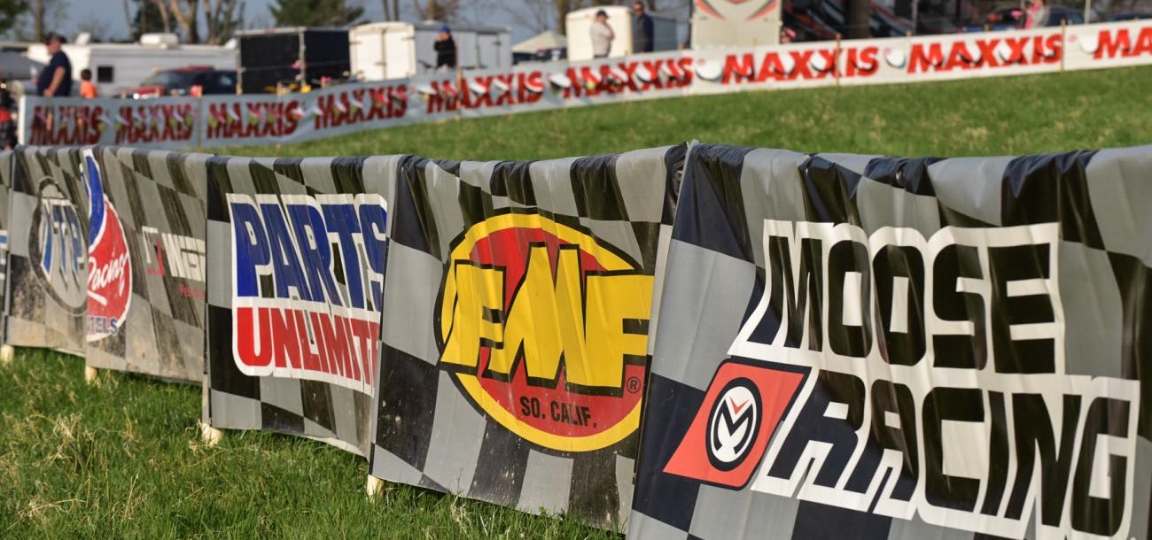 Photo Gallery: Tomahawk Youth ATVs