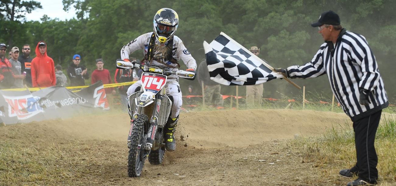 Photo Gallery: Tomahawk Afternoon Bikes