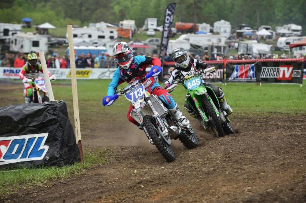 Tayla Jones Holeshot