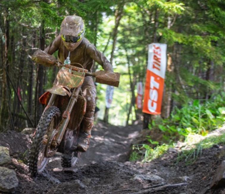Ben Kelley handled the rocky terrain and grabbed the XC2 win. (photo by Darrin Chapman)
