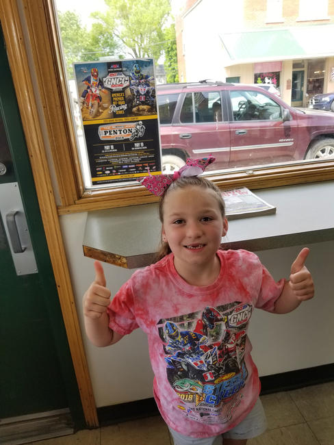 Raelynn Dickerson joined in on the Hometown Hero fun for The John Penton GNCC.