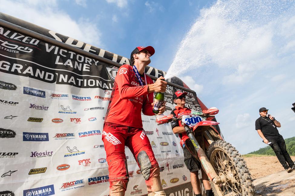 untitled_shoot-014-2-34