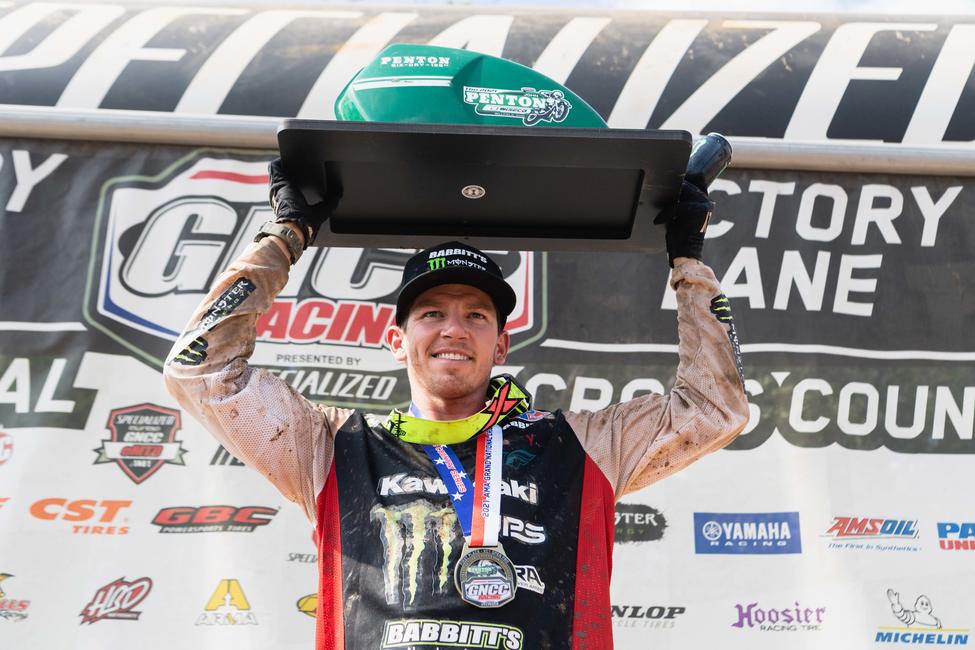 untitled_shoot-525-14