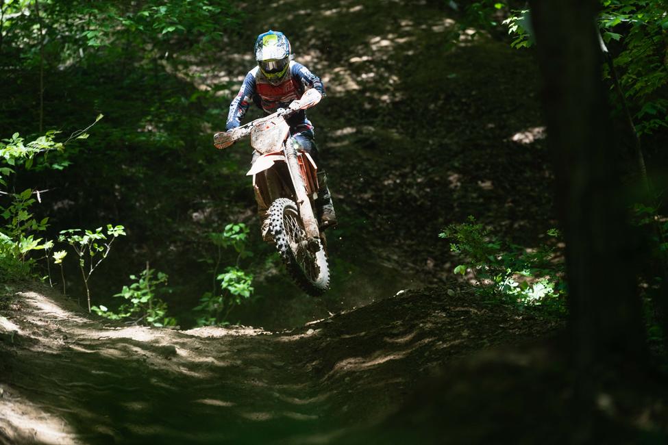 untitled_shoot-352-26