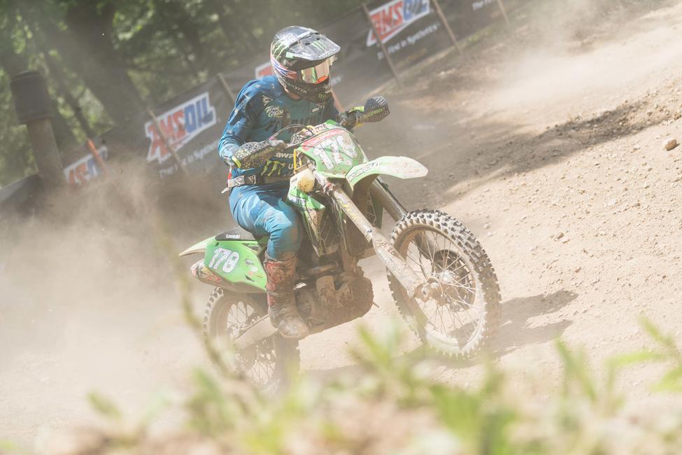 untitled_shoot-312-15