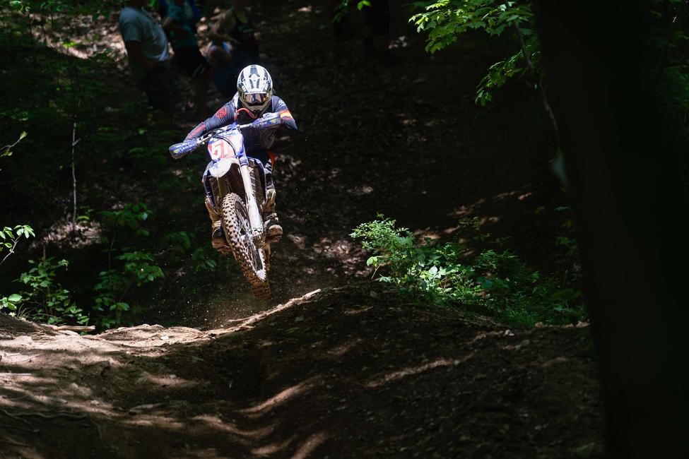 untitled_shoot-324-19