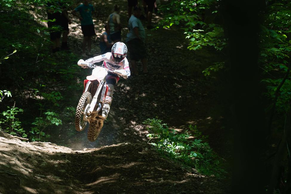 untitled_shoot-335-23