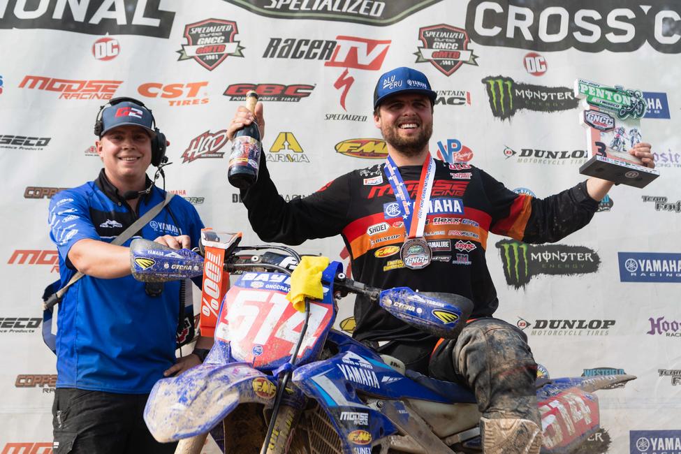 untitled_shoot-541-23