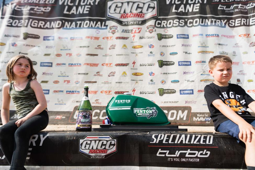 untitled_shoot-521-11