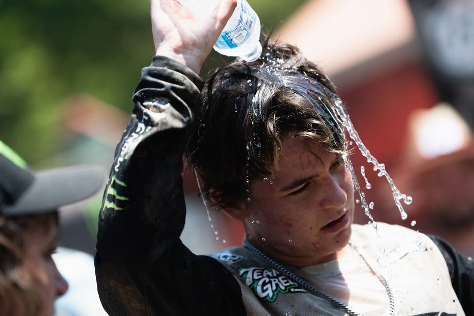 untitled_shoot-149-35