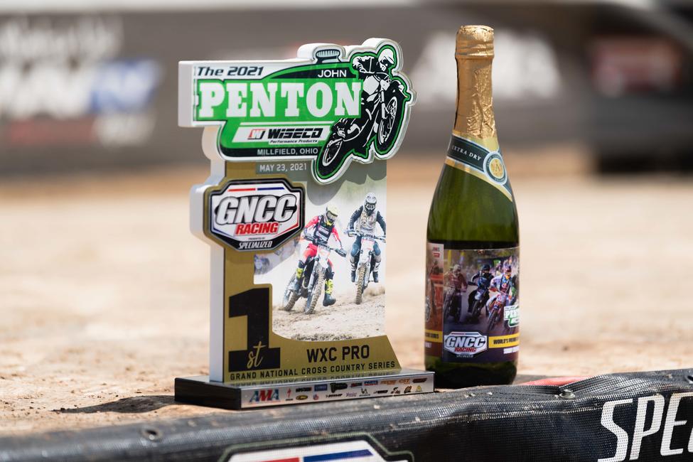 untitled_shoot-154-38