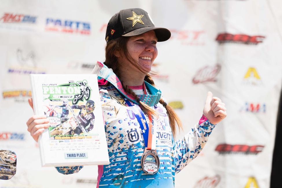 untitled_shoot-162-44