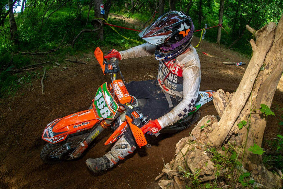 received_147818160668940