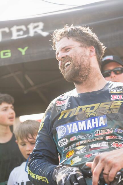 untitled_shoot-232-76