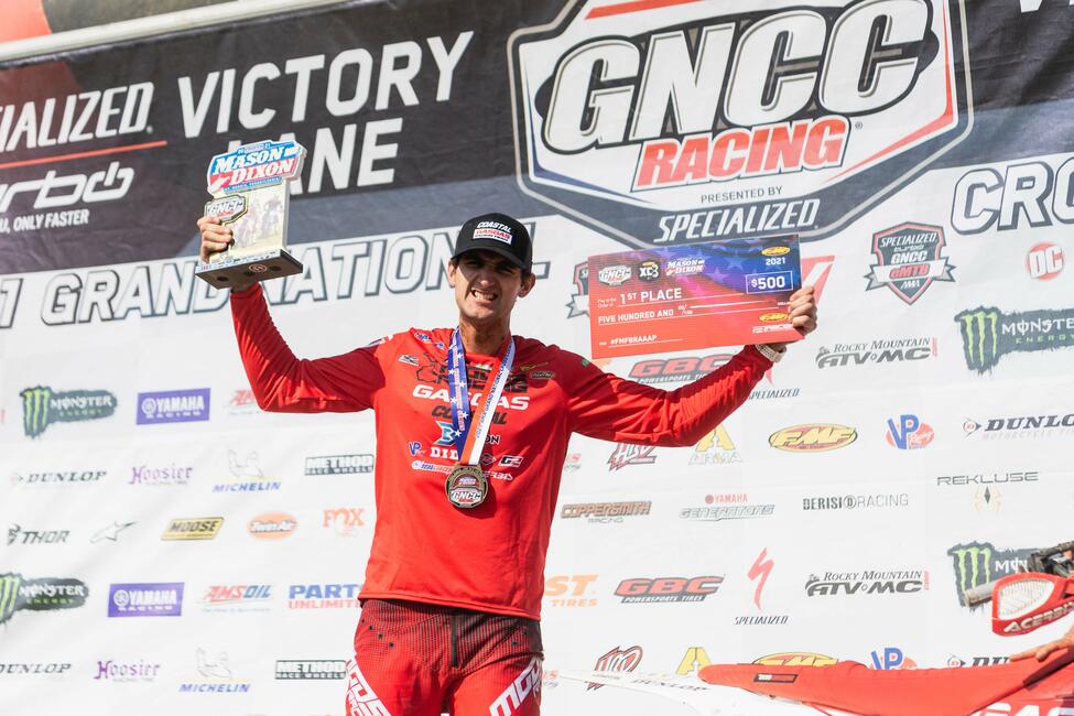 untitled_shoot-270-103