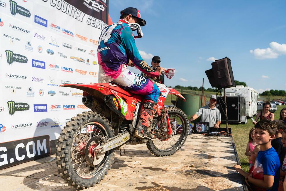 untitled_shoot-260-98