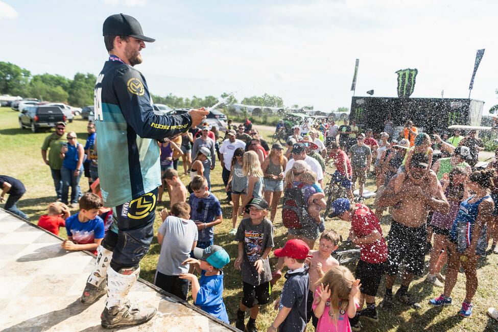 untitled_shoot-251-86