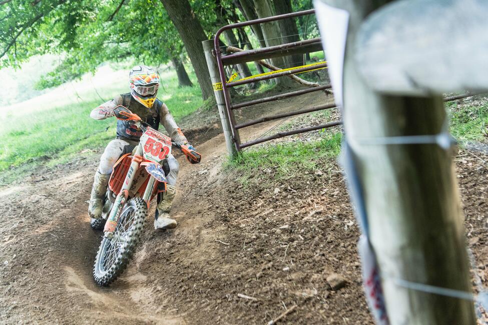 untitled_shoot-224-22-70