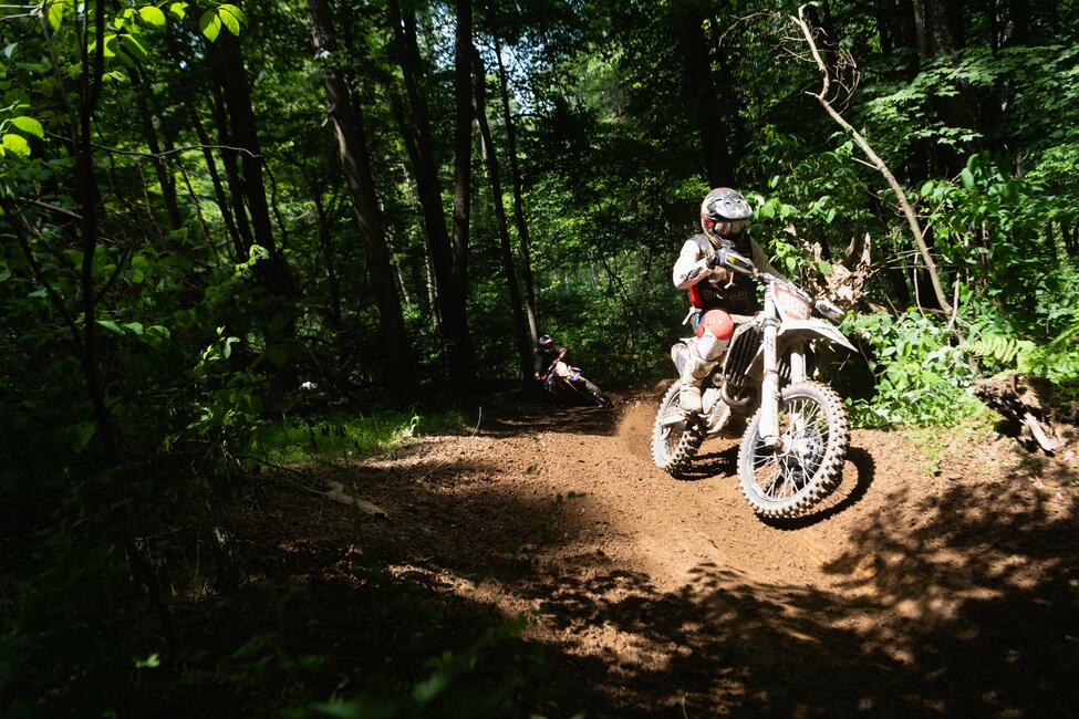 untitled_shoot-147-52