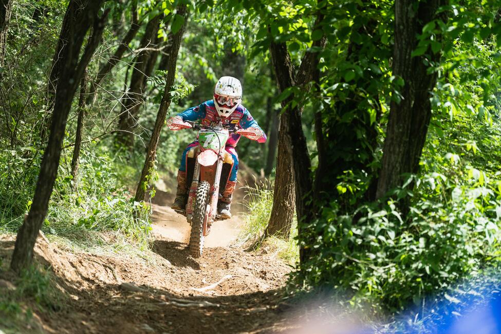 untitled_shoot-167-7-55