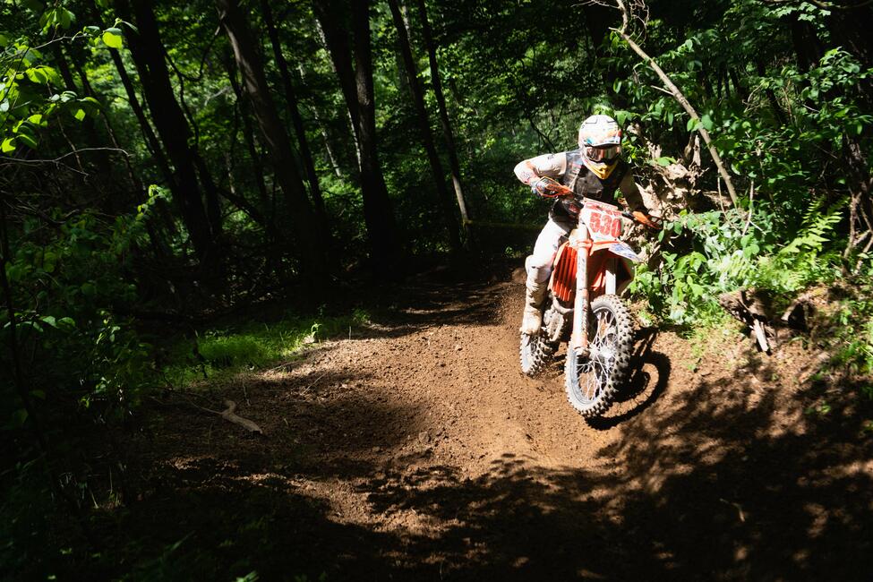 untitled_shoot-144-50