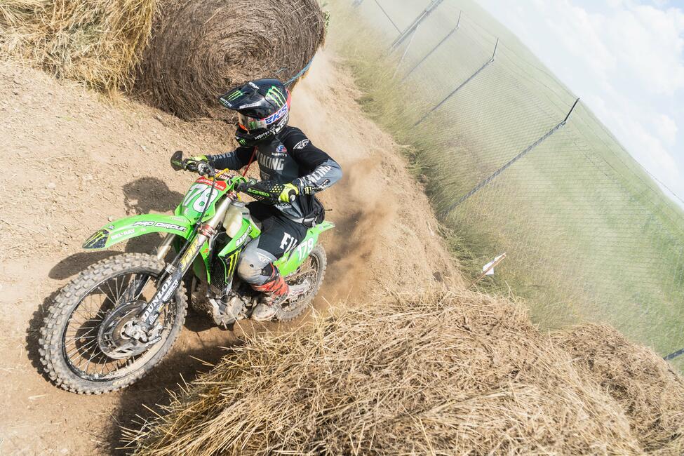 untitled_shoot-129-10-45