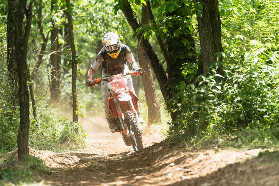 untitled_shoot-048-4-14-54