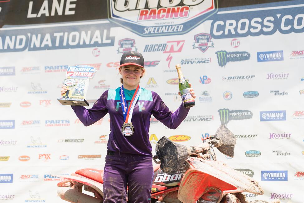 untitled_shoot-013-3-7