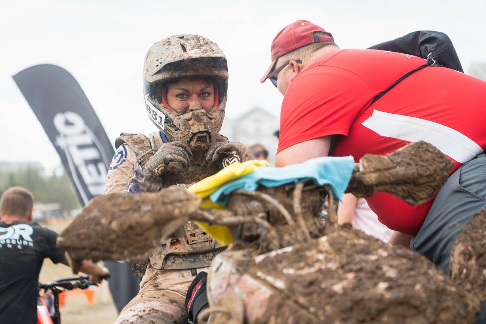 untitled_shoot-005-3-4