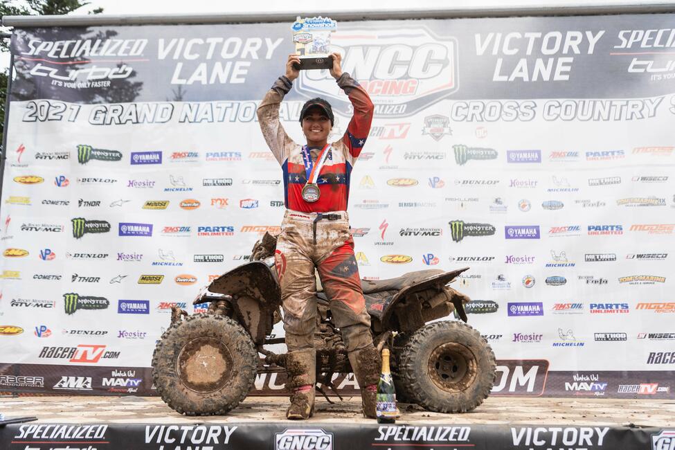 untitled_shoot-011-3-7