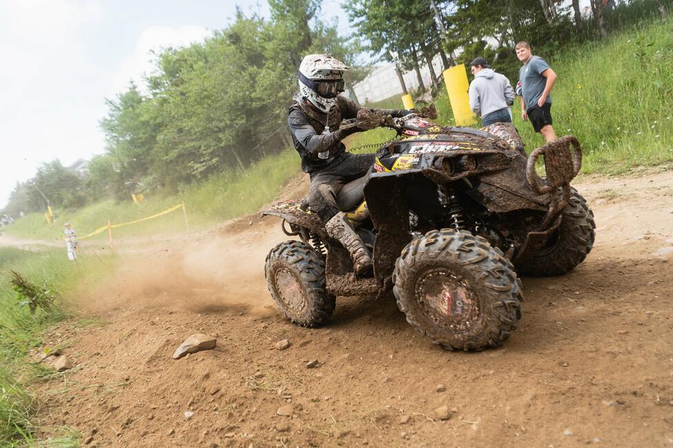 untitled_shoot-017-2-15