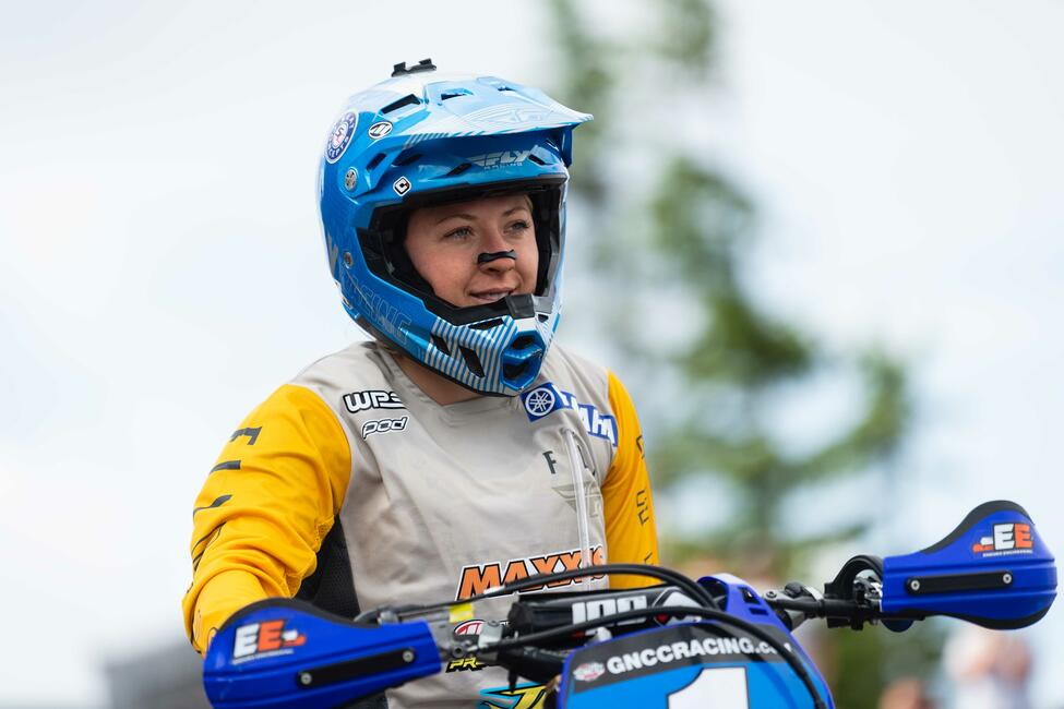 untitled_shoot-016-2-4