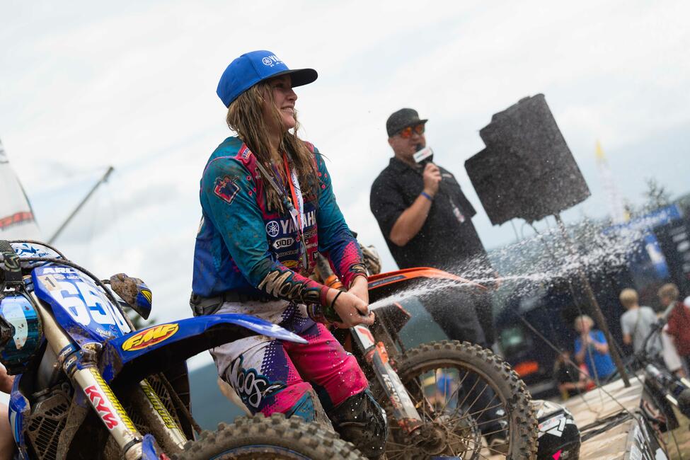 untitled_shoot-025-3-32