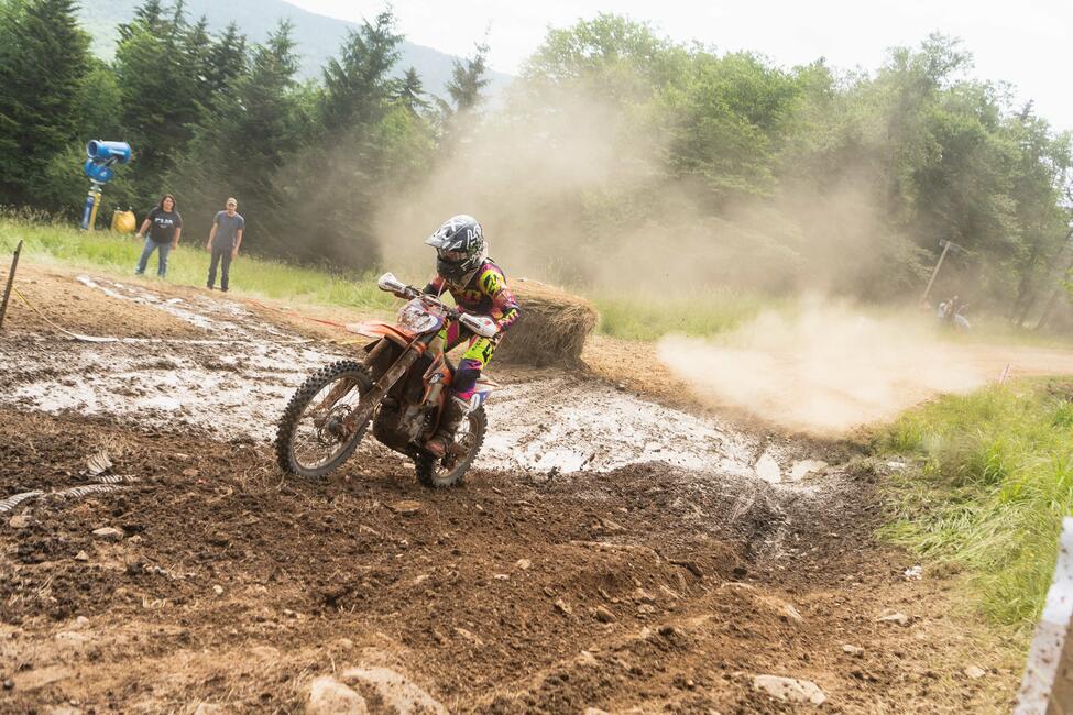 untitled_shoot-047-16