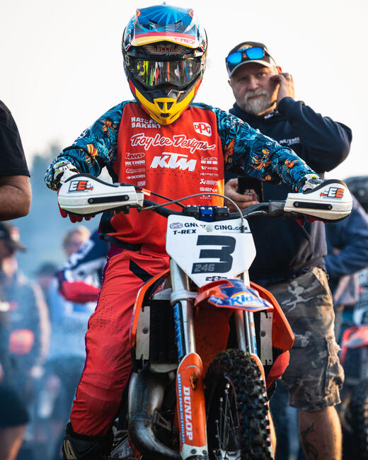 untitled_shoot-004-1