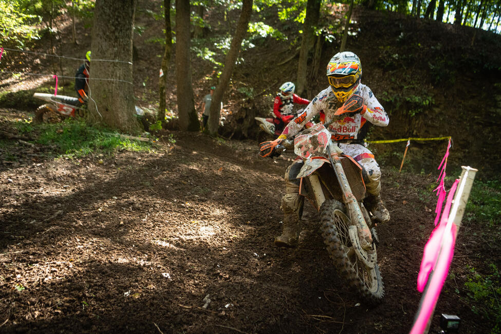 untitled_shoot-155-1