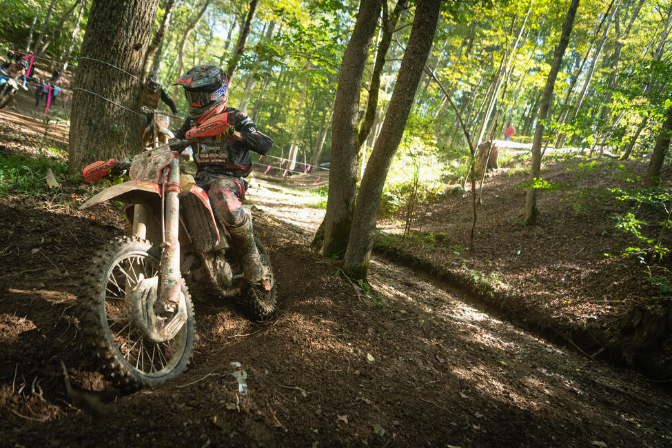 untitled_shoot-158-1