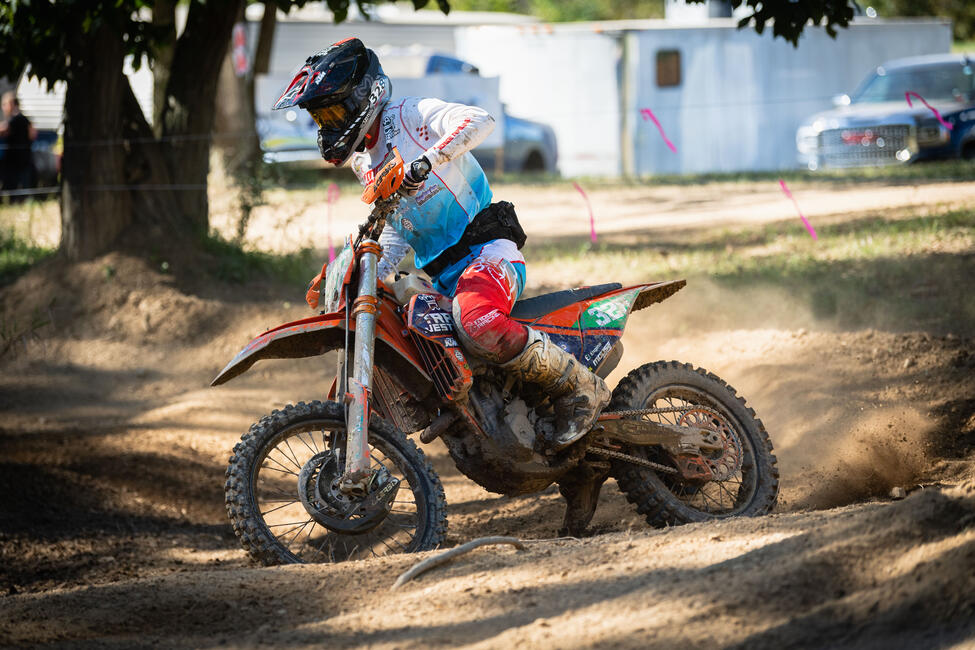 untitled_shoot-185-1