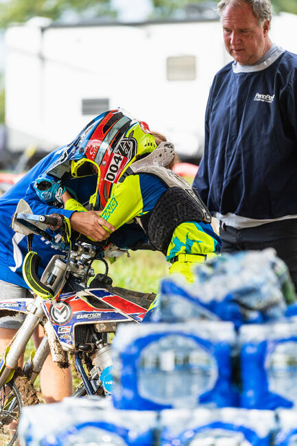 untitled_shoot-008-7