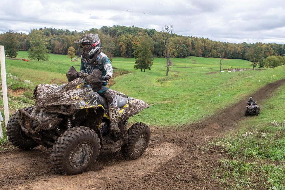 untitled_shoot-017-2-16