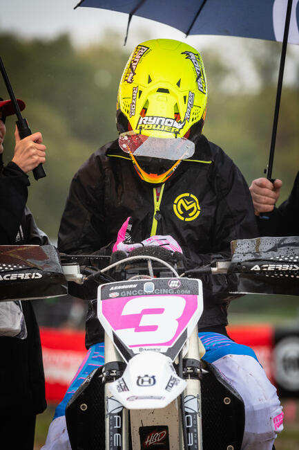 untitled_shoot-106-54