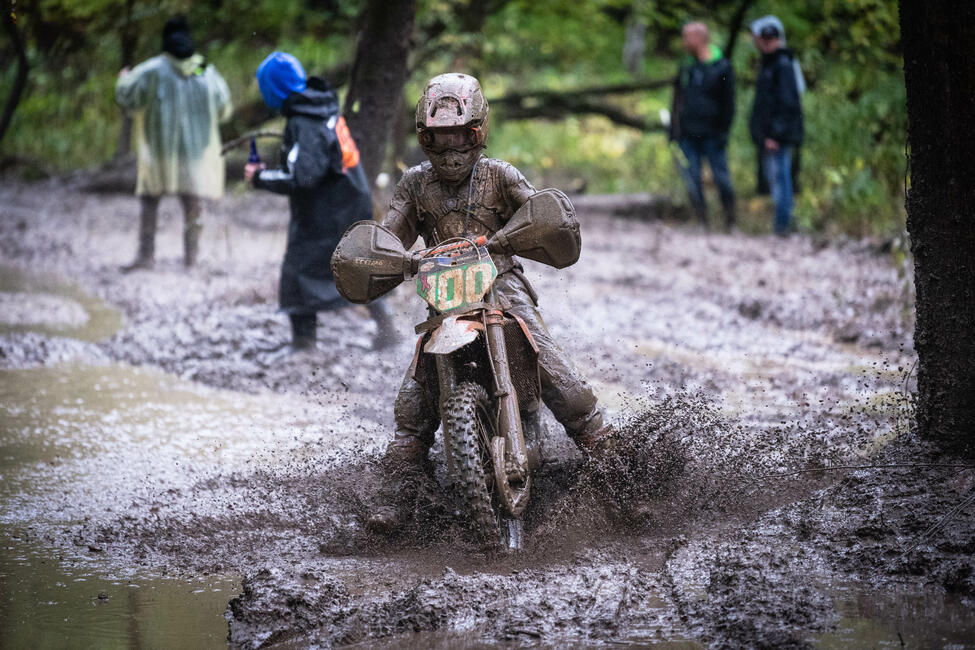 untitled_shoot-160-77