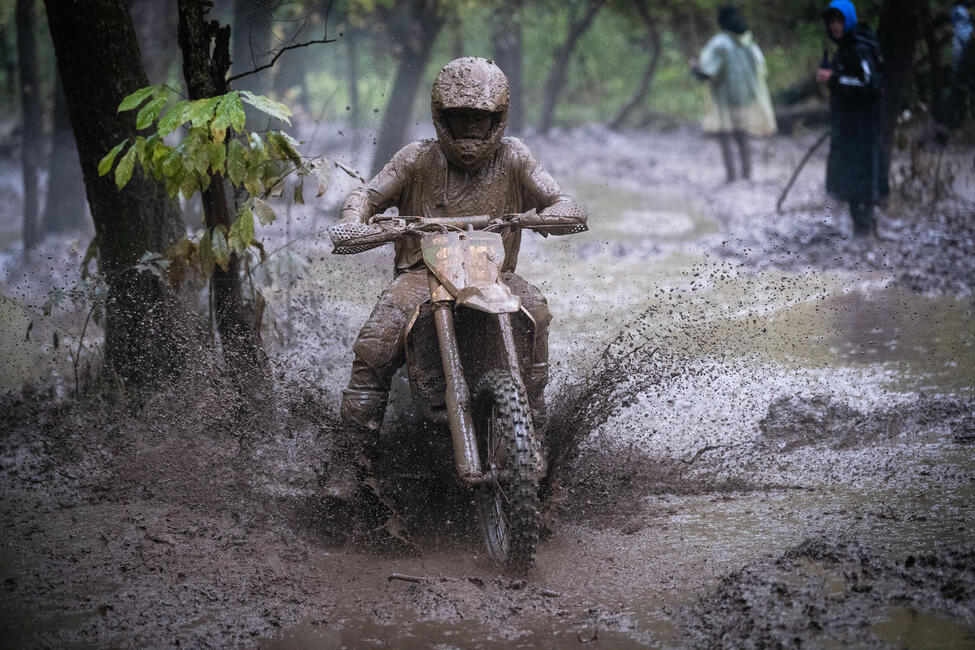 untitled_shoot-159-76