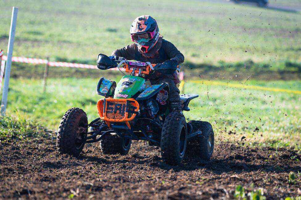 untitled_shoot-043-27