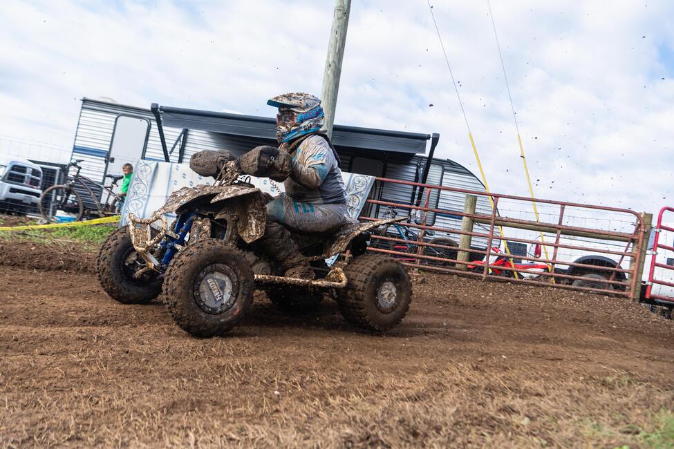 untitled_shoot-093-19