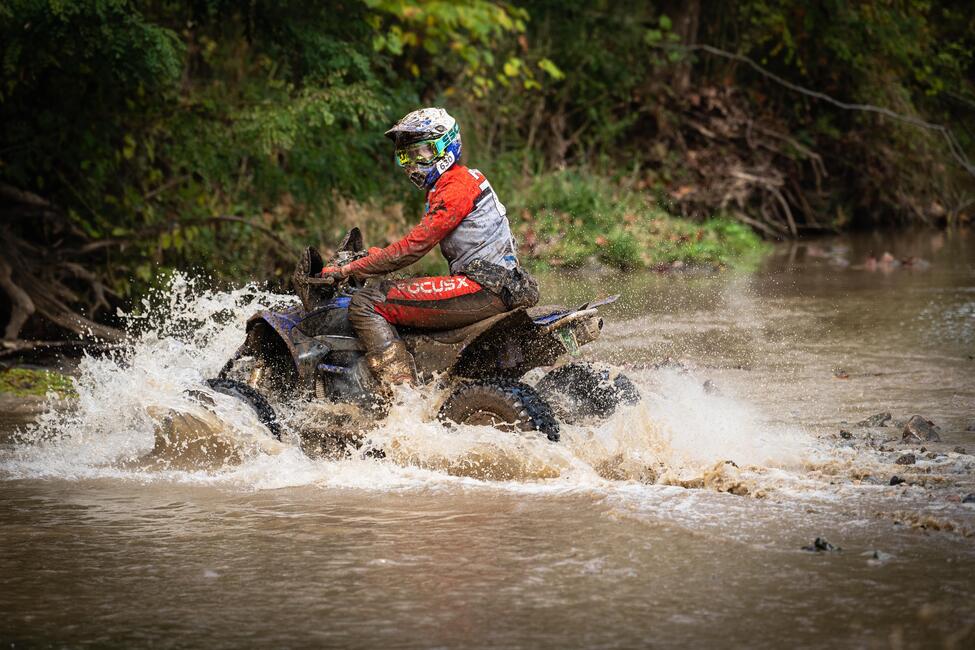 untitled_shoot-107-33