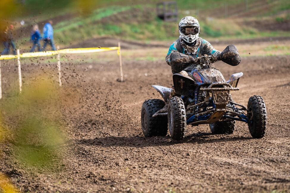 untitled_shoot-099-25