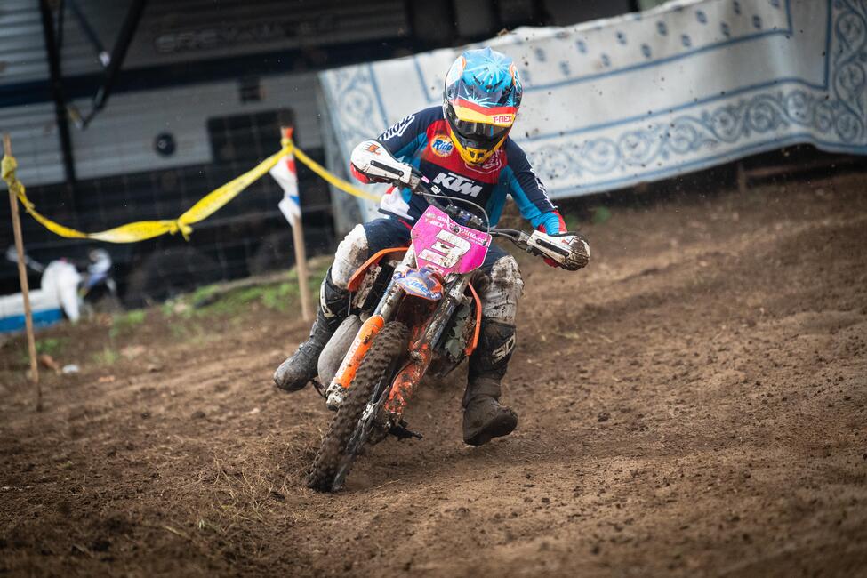 untitled_shoot-038-3-100