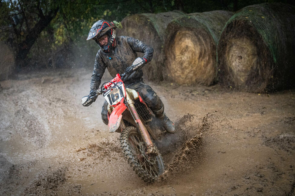 untitled_shoot-032-17