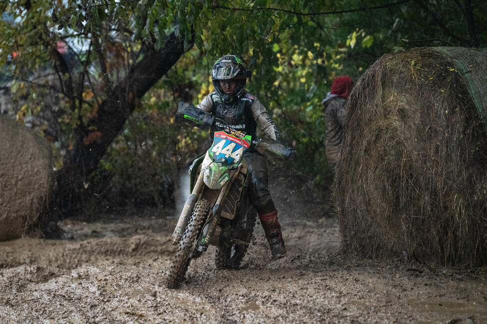 untitled_shoot-037-19